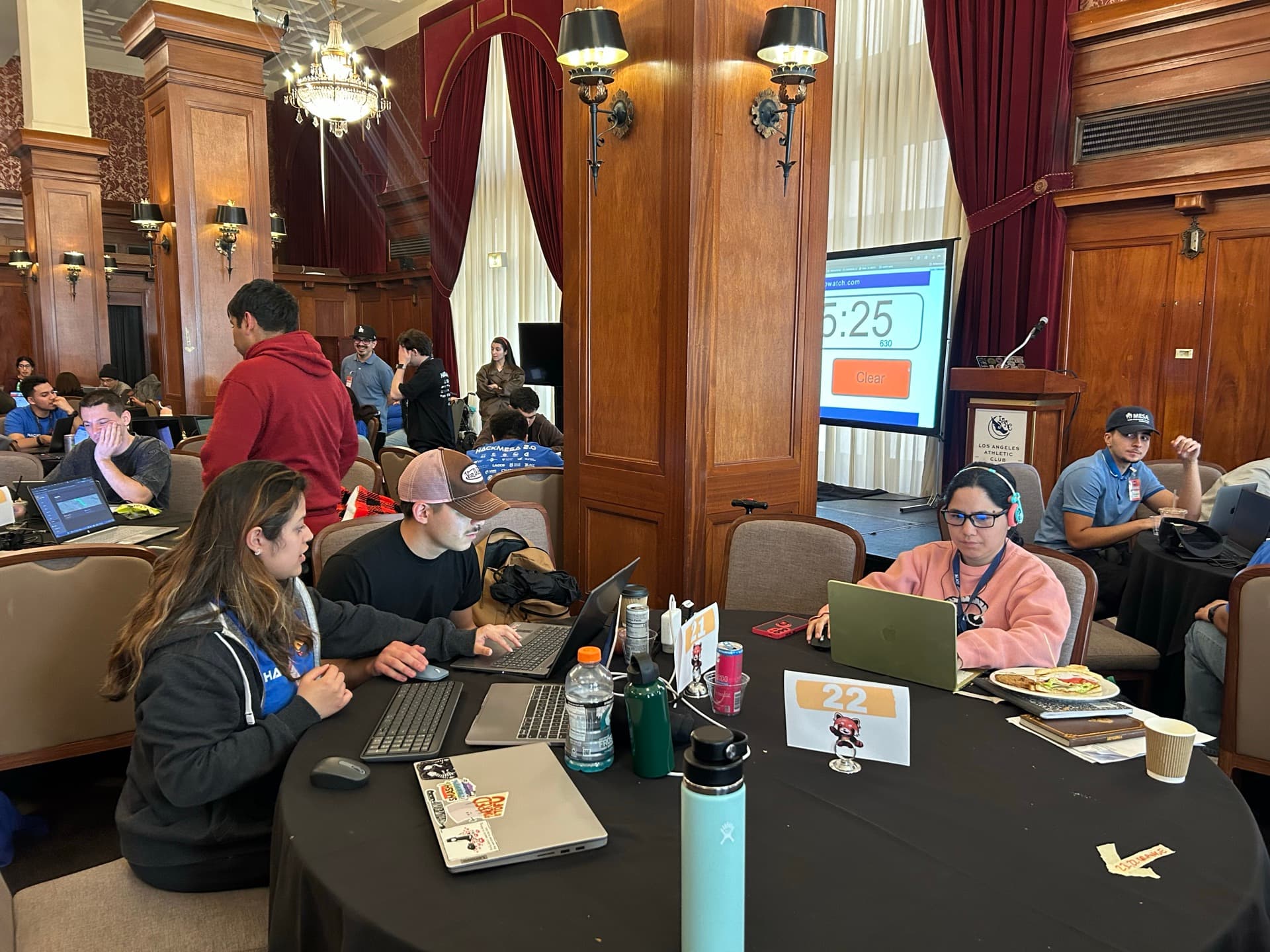 HACKMESA 2026 moment 8